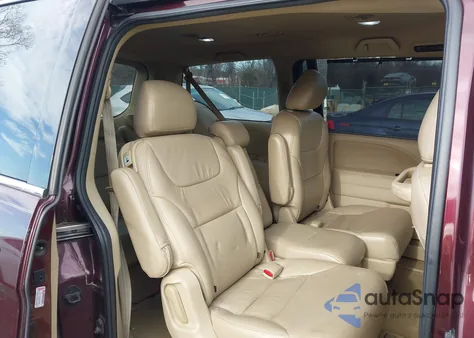 2010 Honda Odyssey from USA, damaged, VIN 5FNRL3842AB031146